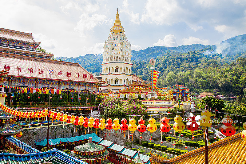 马来西亚槟城乔治市极乐寺的中国灯笼图片素材