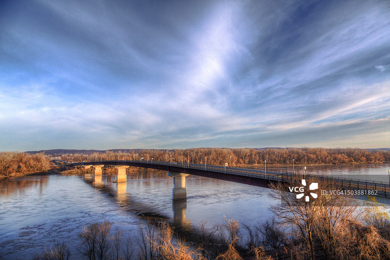 克里斯托弗·S·邦德大桥图片素材