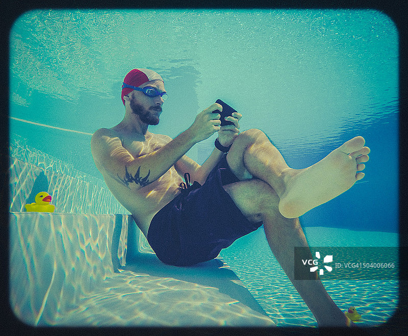 水下社交网络：玩具相机效果图片素材