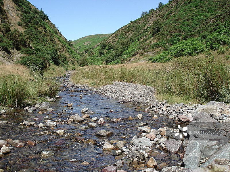 山间溪流图片素材
