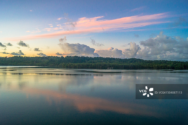 南太平洋的日出图片素材