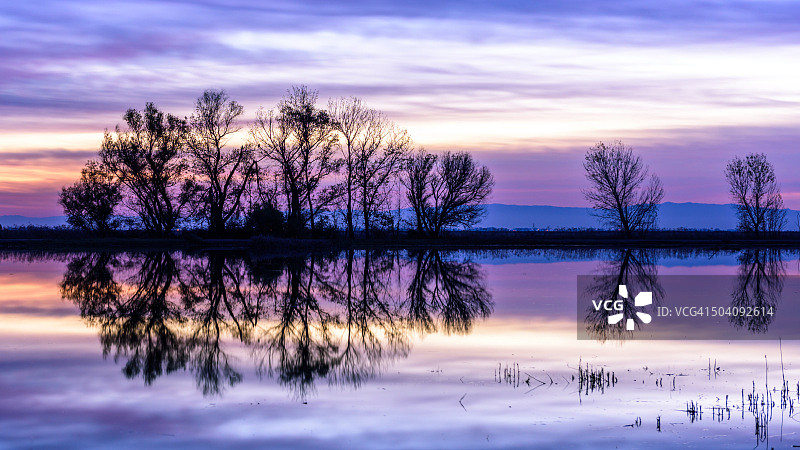 对称与反射图片素材