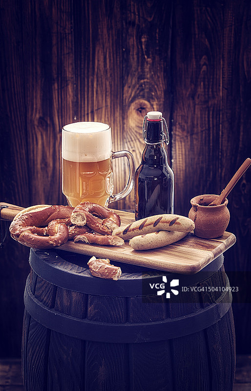香肠和啤酒图片素材