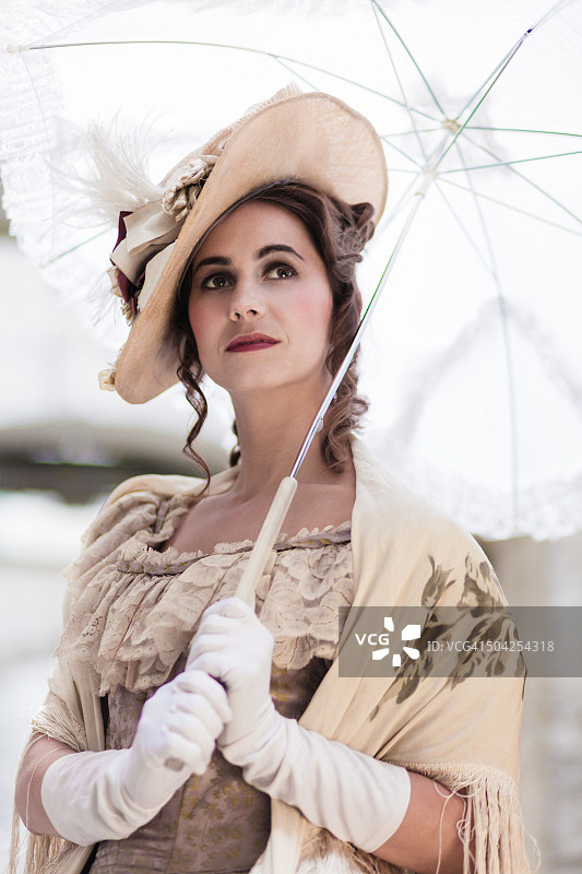 维多利亚时代的女人图片素材