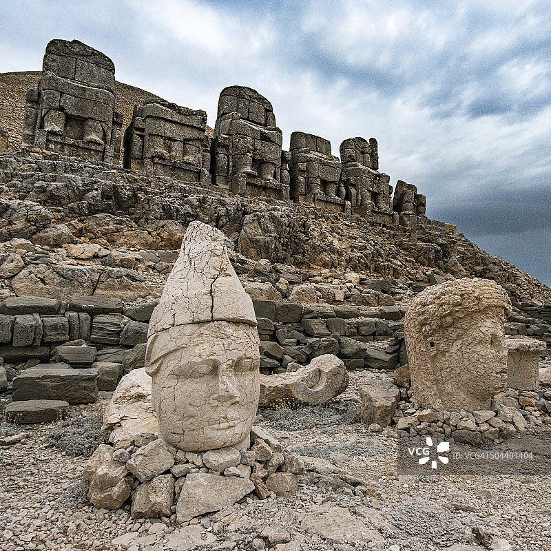 土耳其内姆鲁特山图片素材