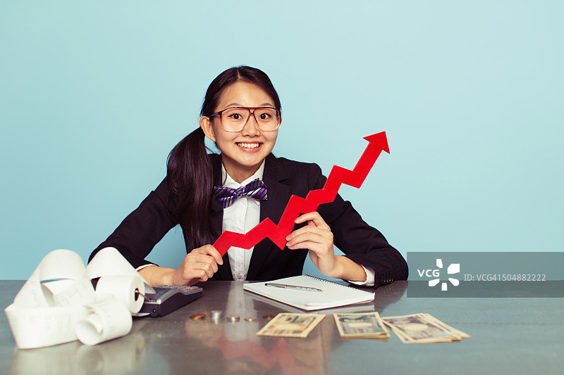 正在发展事业的日本女会计图片素材