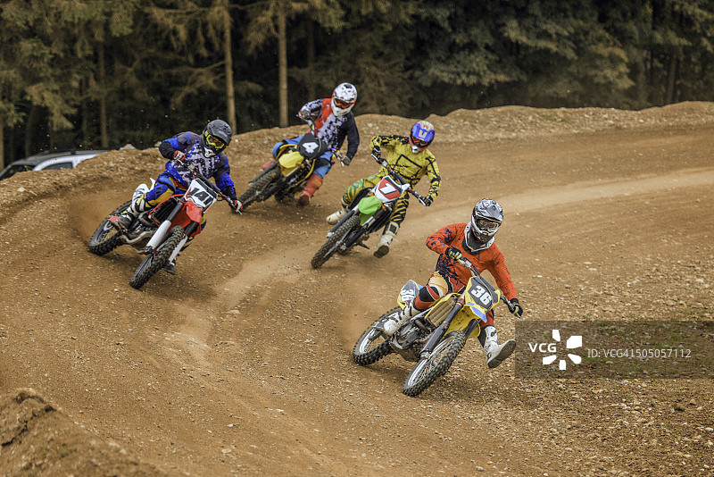 越野摩托车比赛图片素材