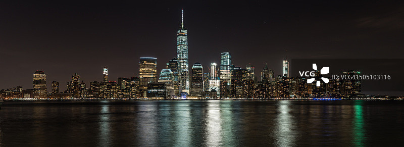 纽约曼哈顿下城夜景全景图片素材