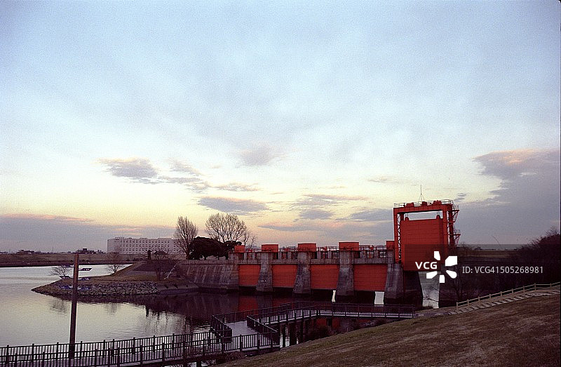 古老的岩渊水闸图片素材