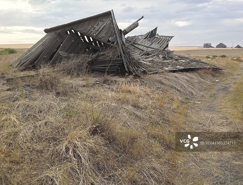 废弃的农庄图片素材