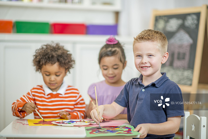 课堂创意绘画图片素材