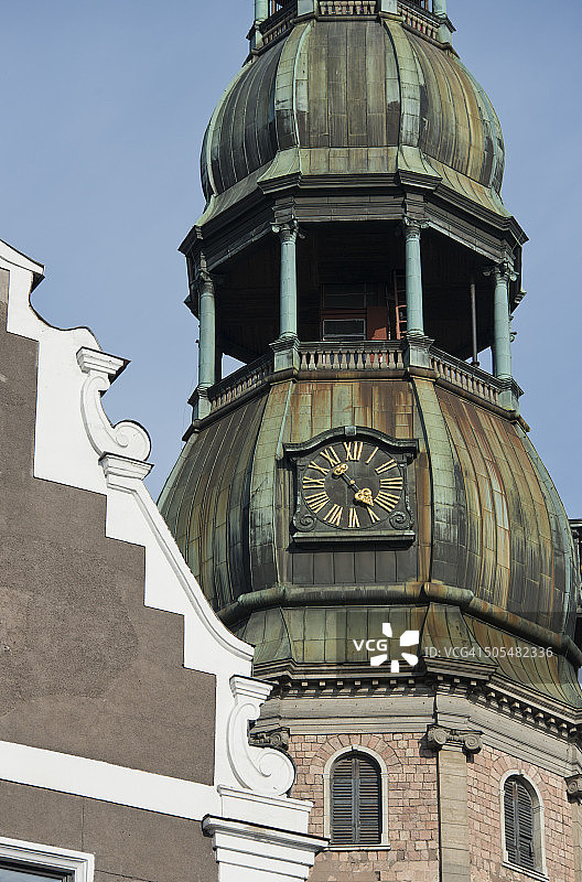 拉脱维亚里加老城圣彼得教堂图片素材