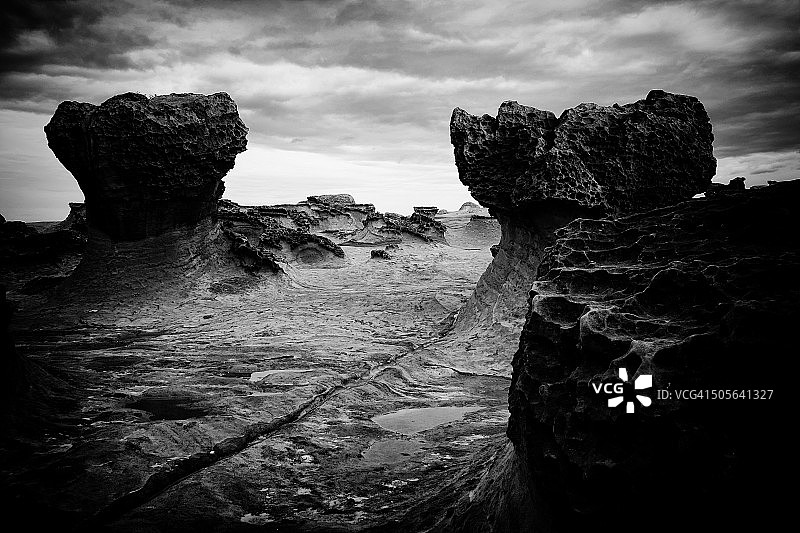 中国台湾野柳地质公园的岩石构造图片素材