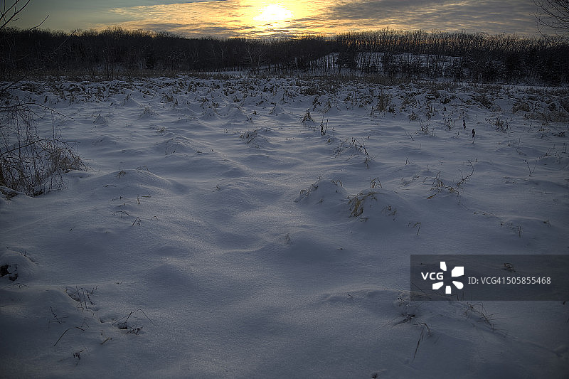 活页夹公园日落图片素材