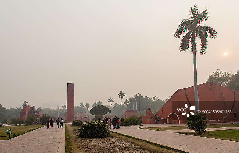 德里简塔·曼塔天文台的日落图片素材
