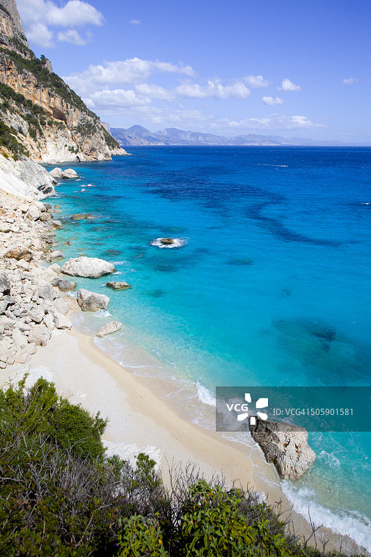 意大利撒丁岛戈洛里茨海滩风光图片素材
