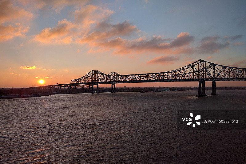 路易斯安那州新奥尔良的桥梁图片素材