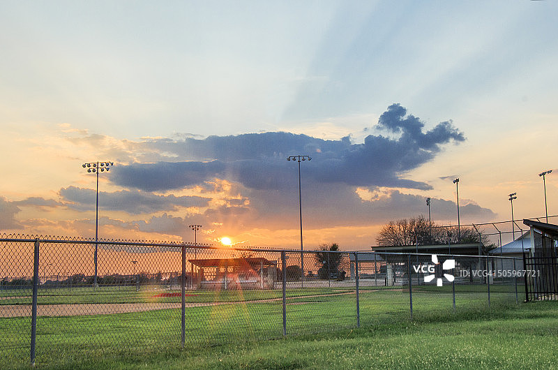 照亮阳光图片素材