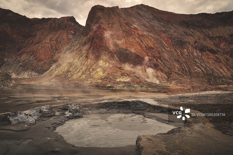 白色岛屿泳池图片素材