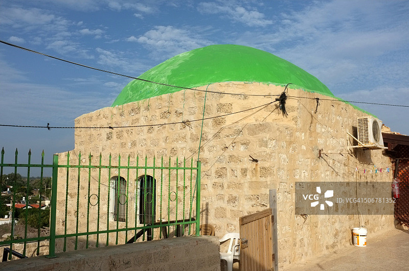 锡德尼·阿里清真寺的绿色穹顶图片素材