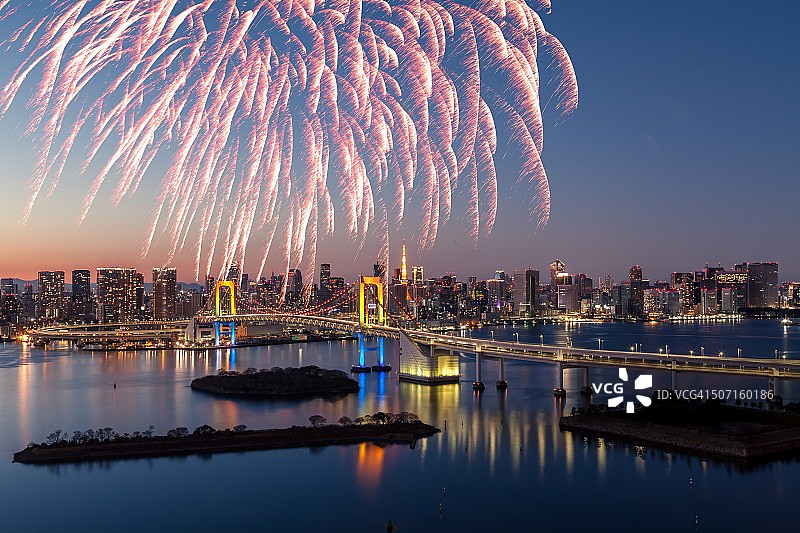 东京城市日落景观，台场东京湾图片素材