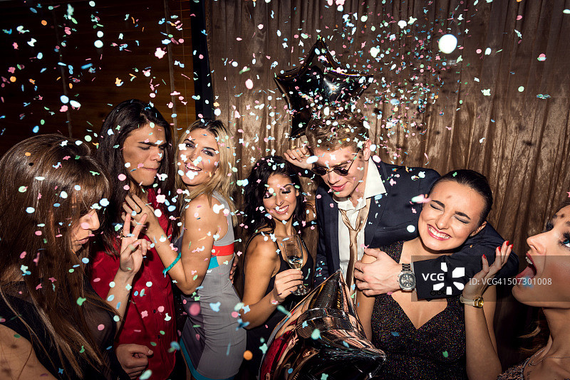 举办一场精彩的派对图片素材