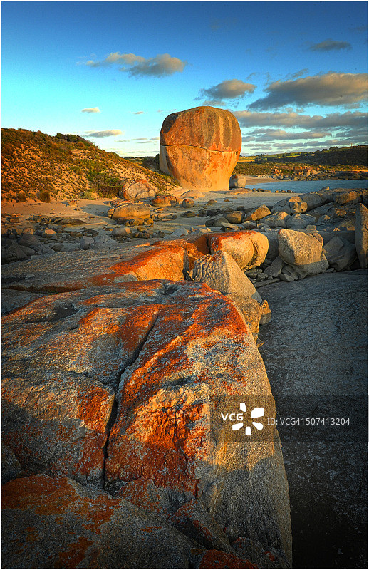澳大利亚塔斯马尼亚弗林德斯岛城堡岩和马歇尔湾图片素材