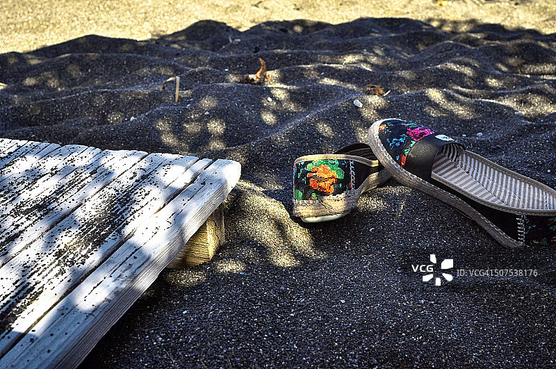 希腊圣托里尼的佩里萨海滩图片素材