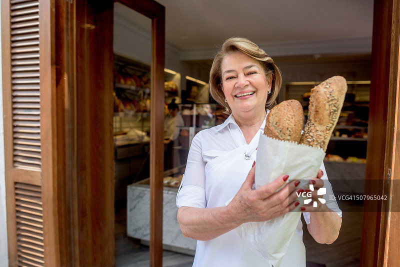 面包店的店主图片素材