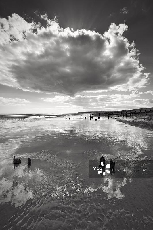 温奇尔西海滩的倒影图片素材