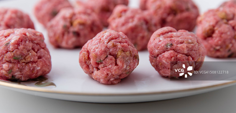 揉好的肉丸图片素材