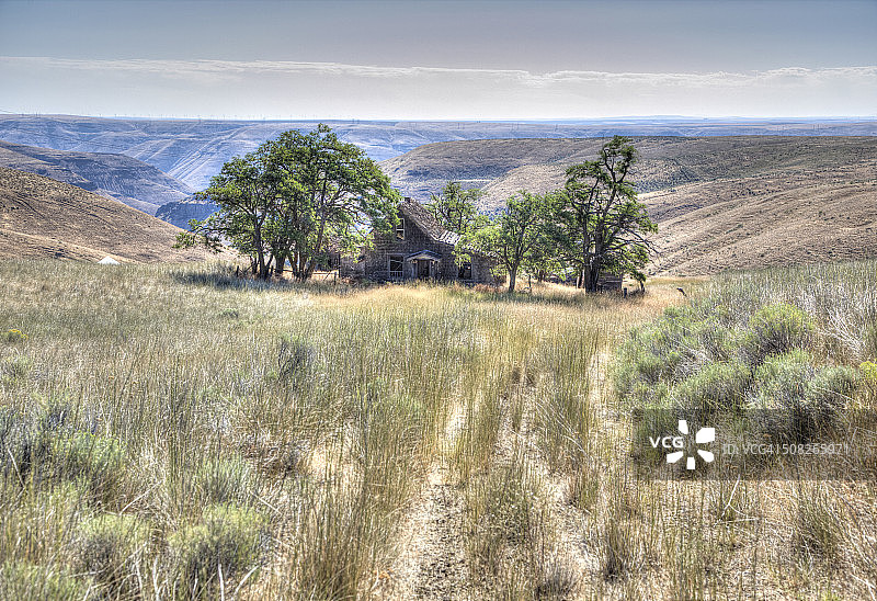 俄勒冈州的废弃农庄图片素材
