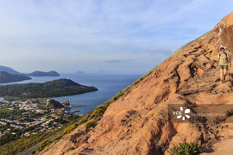 火山，小路 - 西西里岛伊奥利亚群岛图片素材