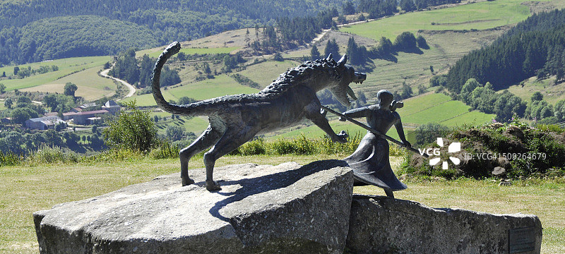 热沃当怪兽图片素材