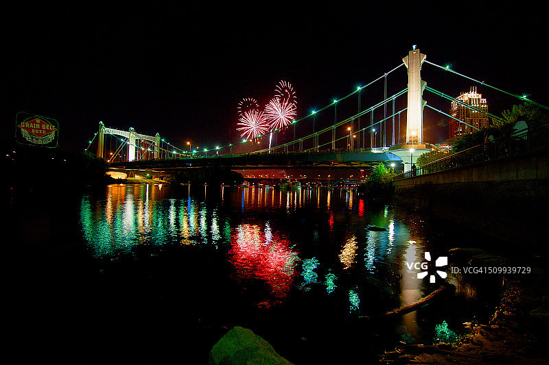 夜晚时分图片素材