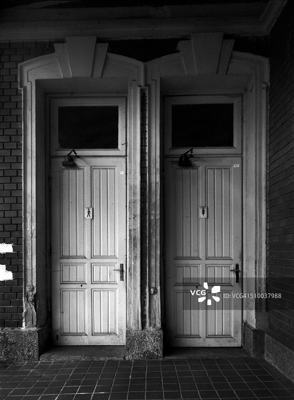 卫生间门图片素材