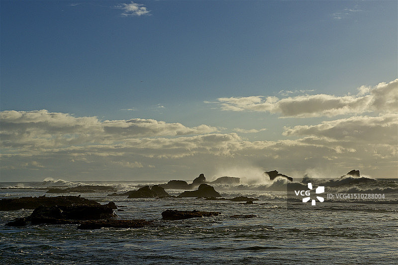 马弗里克斯海滩冲浪3图片素材