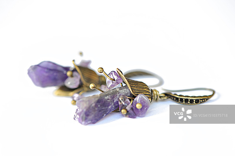 原紫水晶耳环图片素材