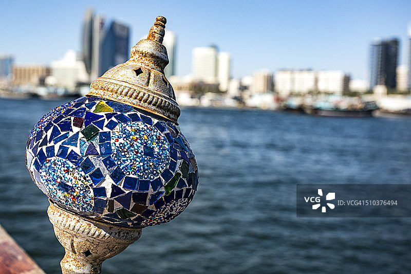 迪拜河的独桅帆船图片素材