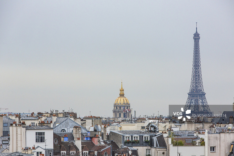 埃菲尔铁塔荣军院巴黎日落图片素材