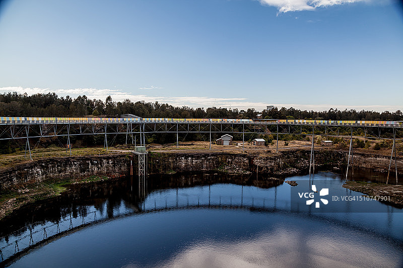 砖砌坑环步道图片素材