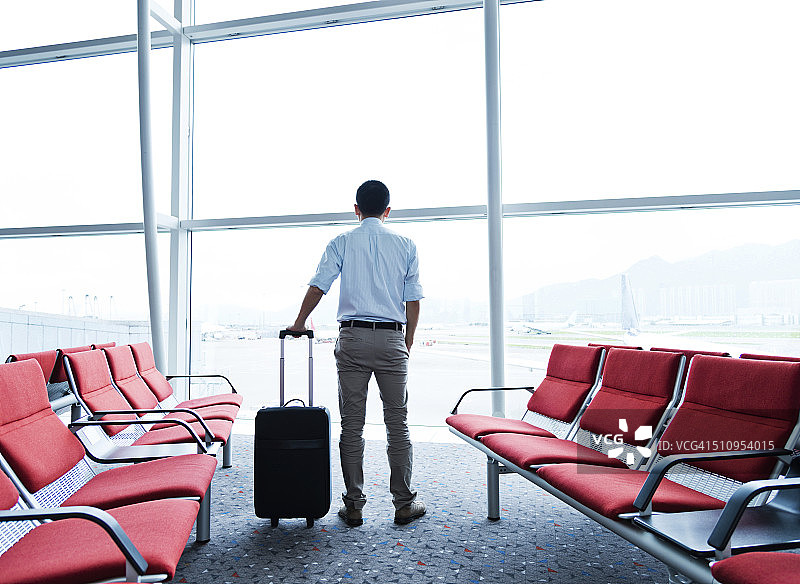 等待航班图片素材