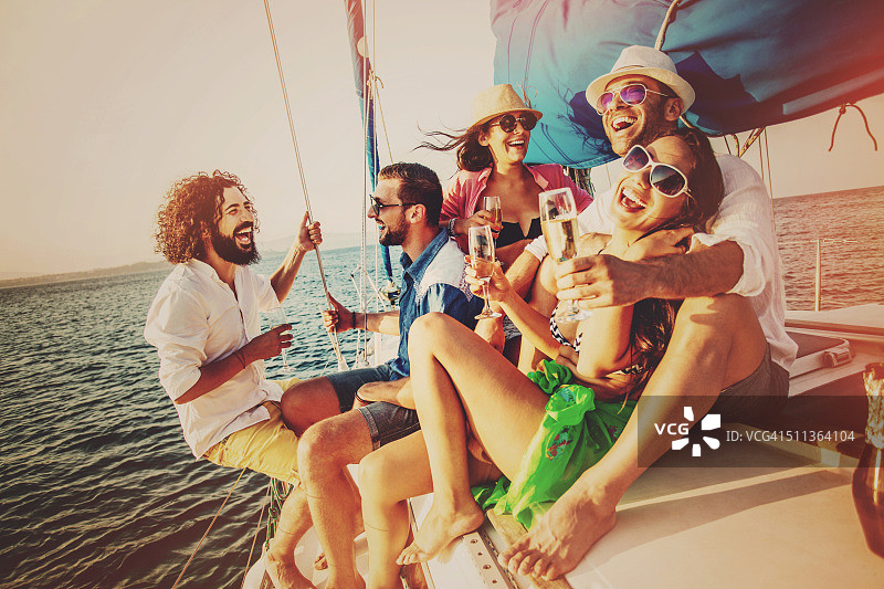 游艇夏季派对图片素材