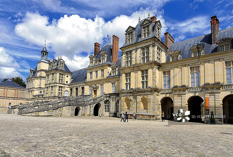 枫丹白露城堡主立面图片素材