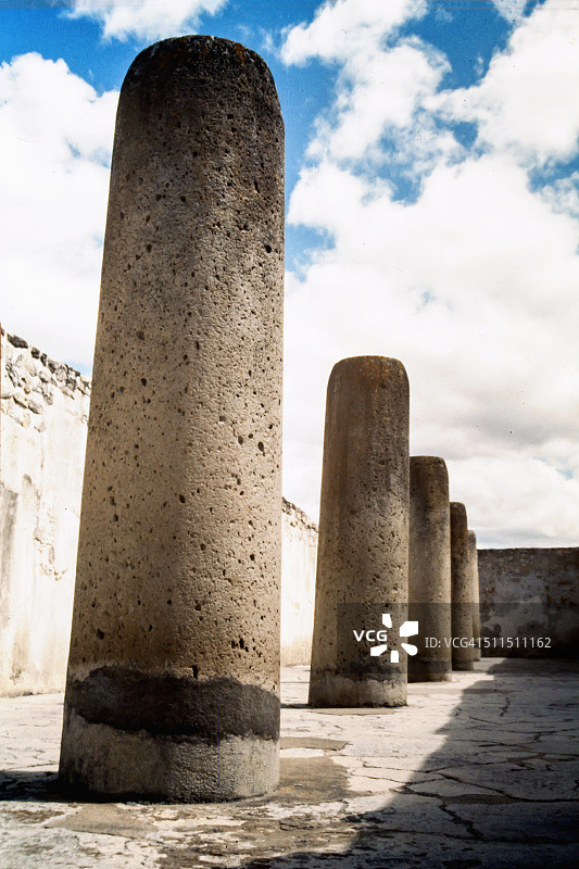 米特拉的圣巴勃罗教堂图片素材