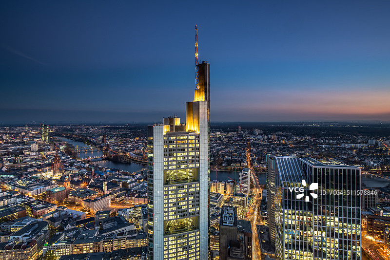 德国法兰克福城市夜景图片素材