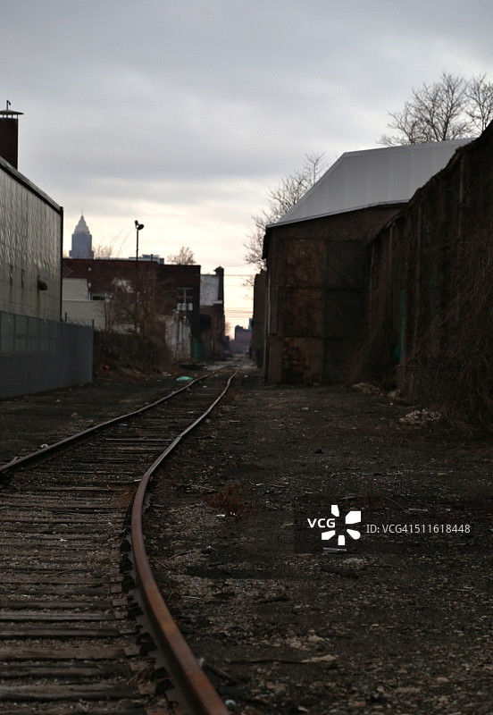 城市中的废弃铁路侧线图片素材