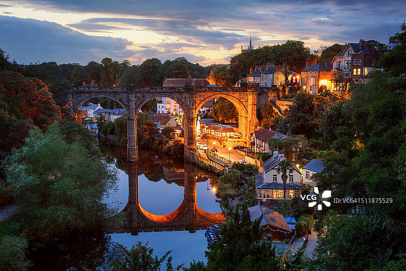 英格兰北约克郡哈罗盖特克纳雷斯伯勒图片素材