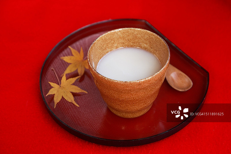 一杯甜酒图片素材