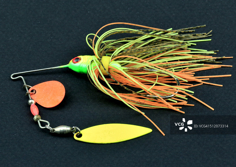 旋转鱼饵图片素材